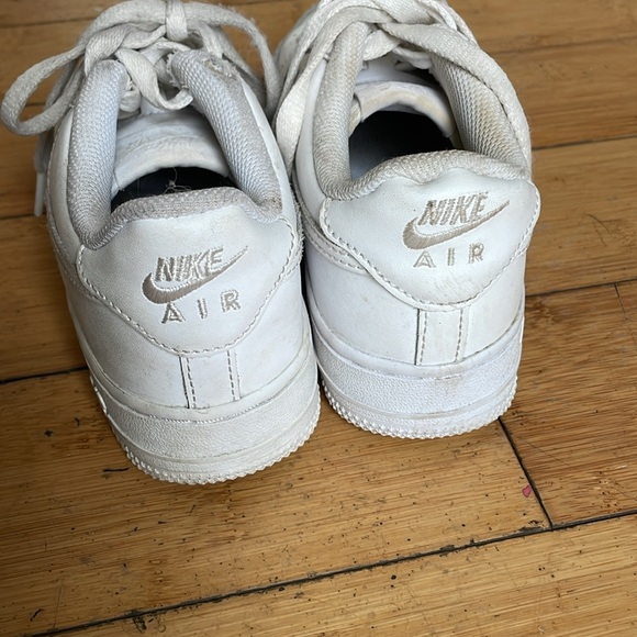 Good condition, very minimal wear - Picture 4 of 6